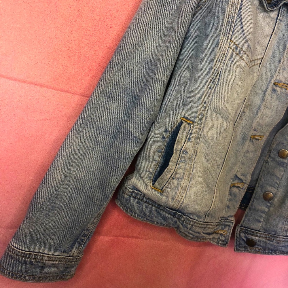 Jean jacket β¨π - Picture 3 of 5